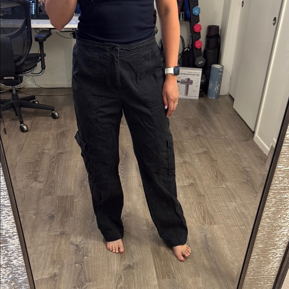 Women’s Abercrombie Black Cargo Pants
